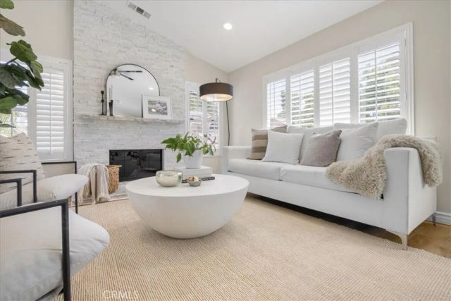 6 Kendall, Lake Forest, CA 92610