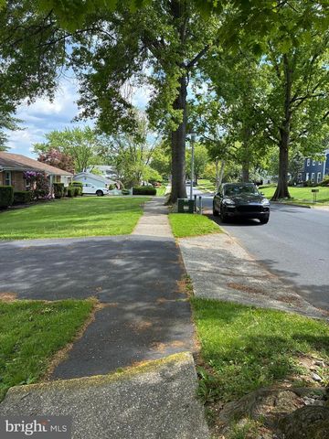 504 SPRING HOUSE RD, Camp Hill, PA 17011