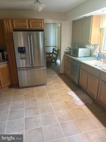 504 SPRING HOUSE RD, Camp Hill, PA 17011