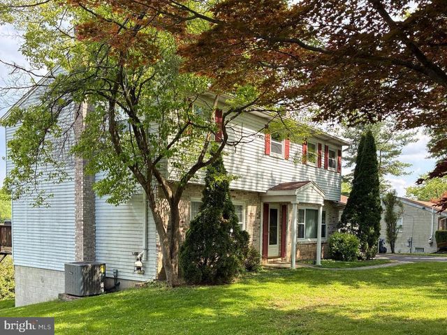 504 SPRING HOUSE RD, Camp Hill, PA 17011