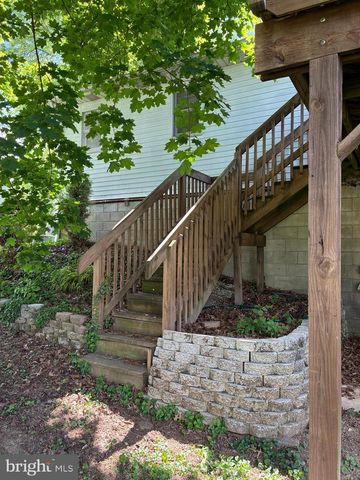 504 SPRING HOUSE RD, Camp Hill, PA 17011
