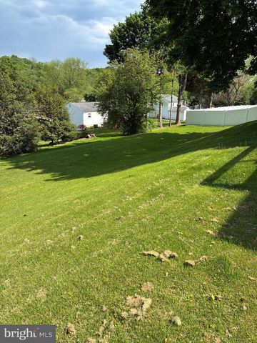 504 SPRING HOUSE RD, Camp Hill, PA 17011