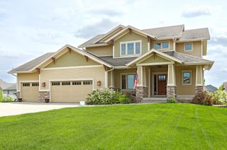 422 Stonegate Court SW, Altoona, IA 50009
