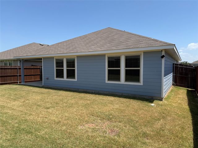 6534 Whitecap Drive, Princeton, TX 75407