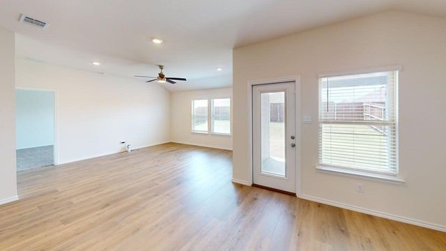 6534 Whitecap Drive, Princeton, TX 75407