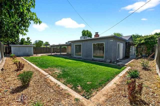 4462 N Van Dyke Avenue, Fresno, CA 93705