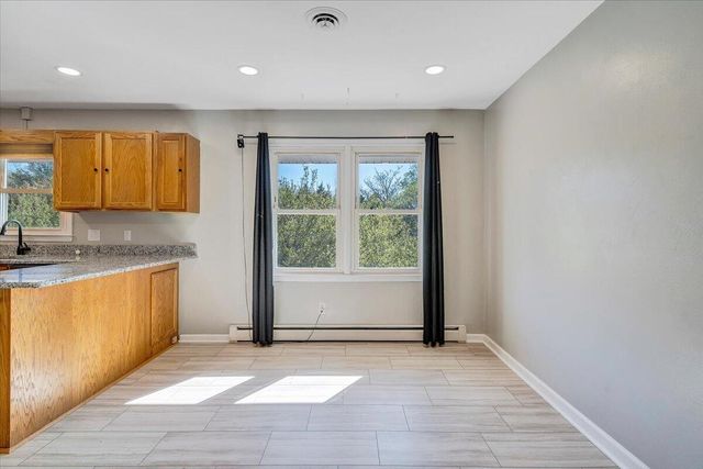 930 Farmington RD, Hardy, VA 24101