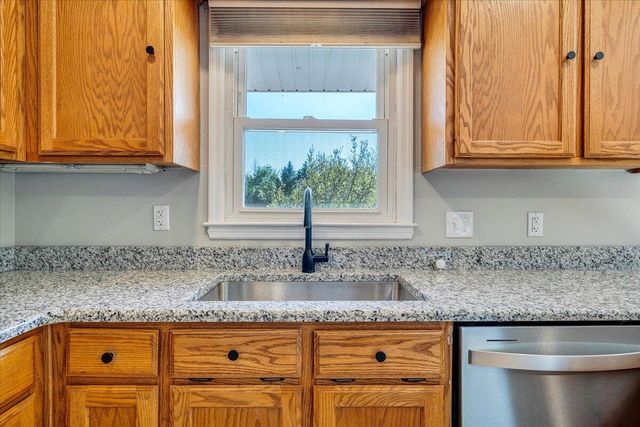 930 Farmington RD, Hardy, VA 24101
