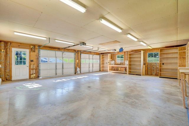 930 Farmington RD, Hardy, VA 24101