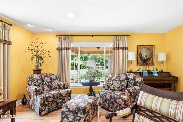 308 Scenic Drive, Lebanon, VA 24266