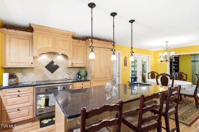 308 Scenic Drive, Lebanon, VA 24266