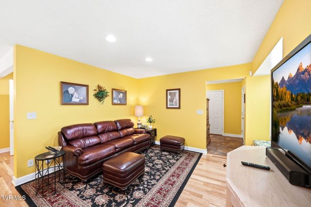 308 Scenic Drive, Lebanon, VA 24266