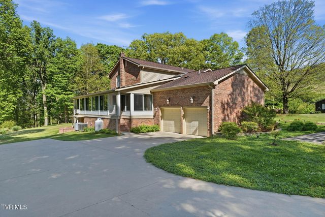 308 Scenic Drive, Lebanon, VA 24266