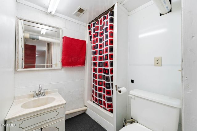 308 Scenic Drive, Lebanon, VA 24266