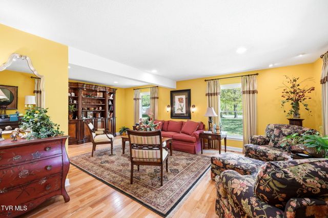 308 Scenic Drive, Lebanon, VA 24266