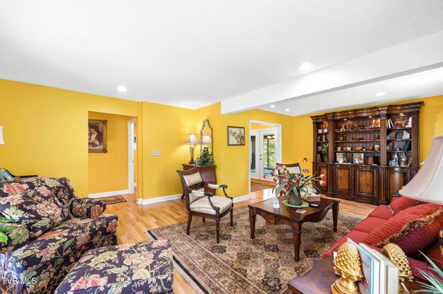 308 Scenic Drive, Lebanon, VA 24266