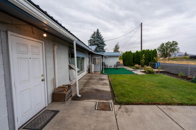 6160 NW 10th Street, Terrebonne, OR 97760