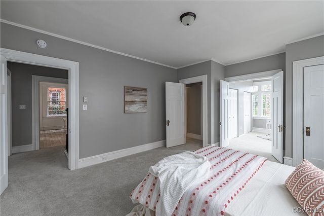 105 Shore St, Petersburg, VA 23803