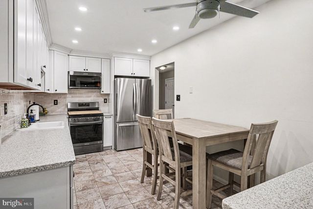 98 FORREST CT, Royersford, PA 19468