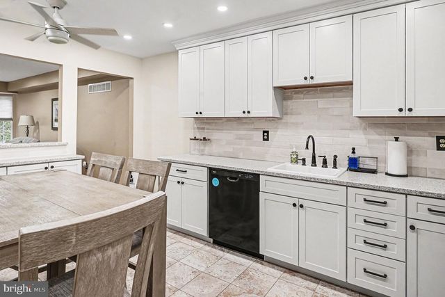 98 FORREST CT, Royersford, PA 19468