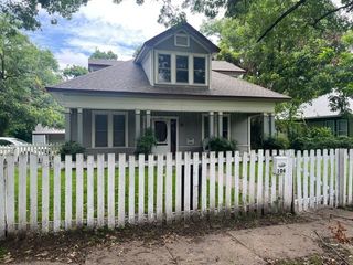106 Lawrence Avenue, Terrell, TX 75160