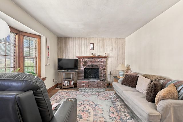 44 Atherton Avenue, Nashua, NH 03064