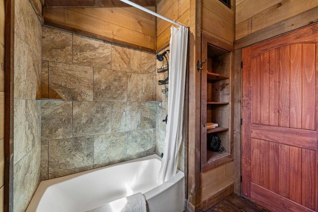 351 Toccoa Preserve Lane, Blue Ridge, GA 30513