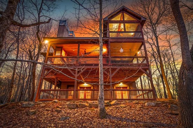 351 Toccoa Preserve Lane, Blue Ridge, GA 30513