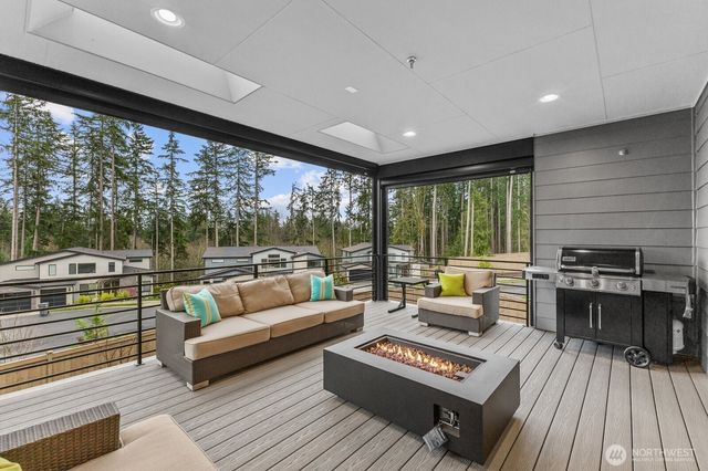 2717 220th Place SW, Brier, WA 98036