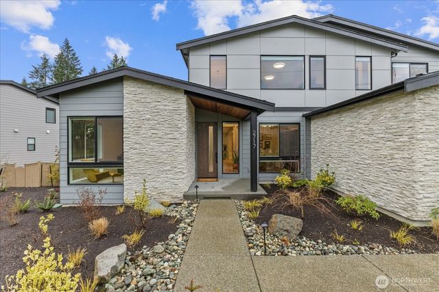 2717 220th Place SW, Brier, WA 98036