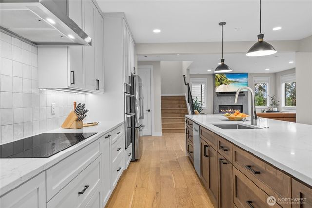 2717 220th Place SW, Brier, WA 98036