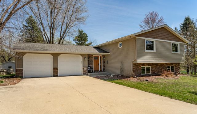 2672 Daybreak Court SE, Rochester, MN 55904