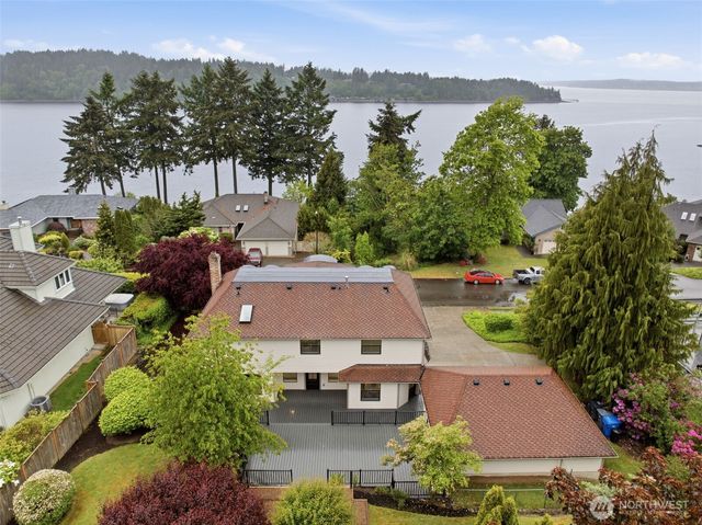57 Chapman Loop, Steilacoom, WA 98388