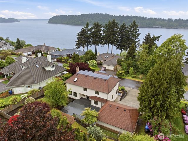 57 Chapman Loop, Steilacoom, WA 98388