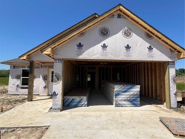 255 GRAND COULEE Drive, Mansura, LA 71350