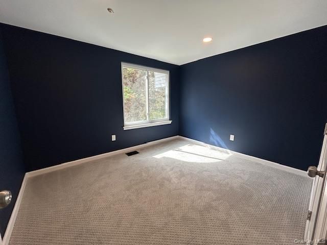 594 Blue Ridge Drive, Medford, NY 11763