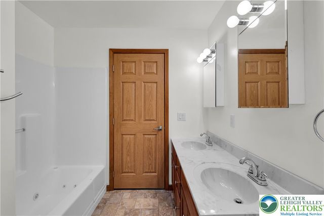 2471 South Howard Street, Allentown City, PA 18103