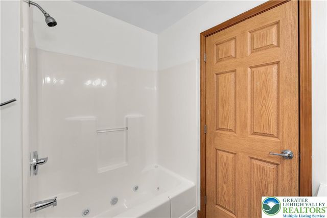 2471 South Howard Street, Allentown City, PA 18103