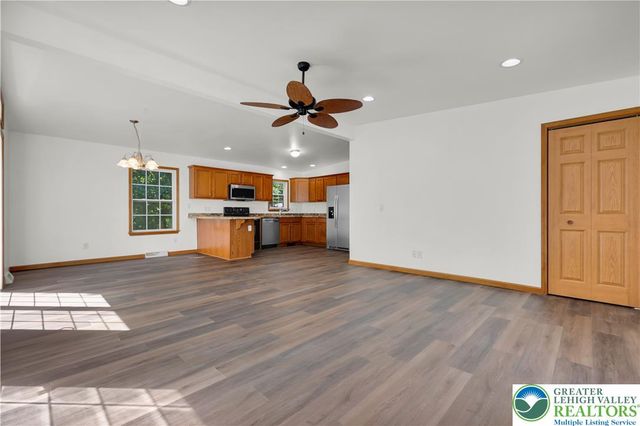 2471 South Howard Street, Allentown City, PA 18103