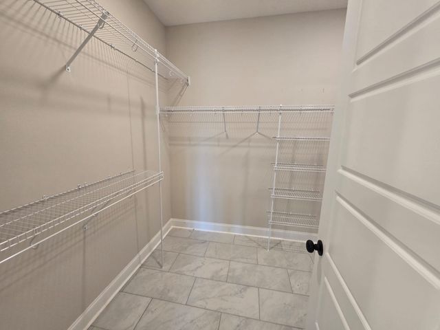 510 N Halifax Ct, Clarksville, TN 37040