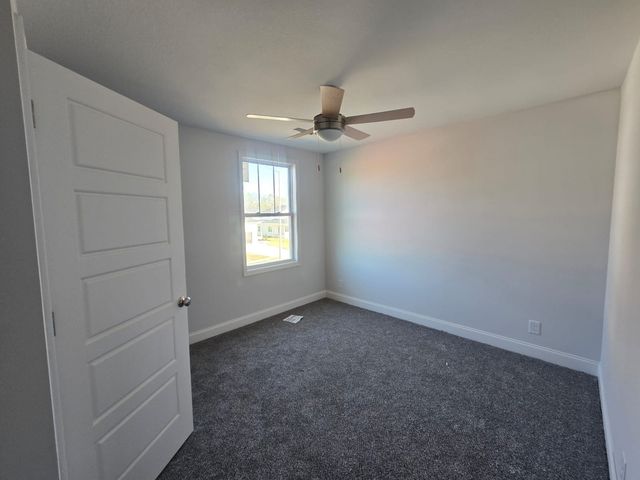 510 N Halifax Ct, Clarksville, TN 37040