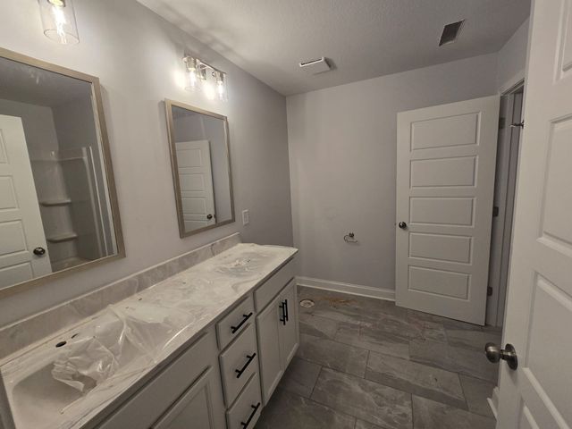 510 N Halifax Ct, Clarksville, TN 37040
