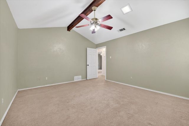1000 Oxfordshire Drive, Carrollton, TX 75007