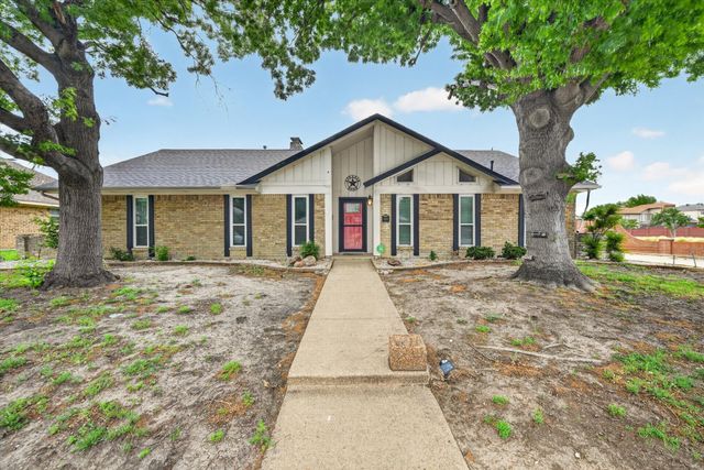 1000 Oxfordshire Drive, Carrollton, TX 75007