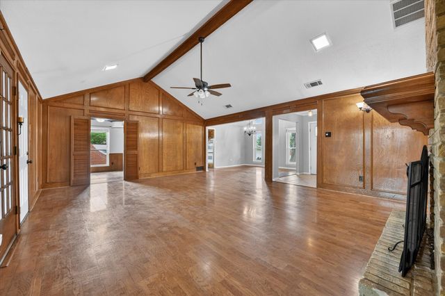1000 Oxfordshire Drive, Carrollton, TX 75007