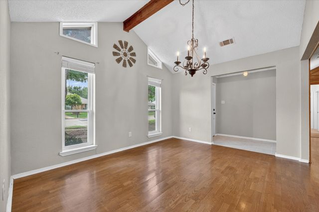 1000 Oxfordshire Drive, Carrollton, TX 75007