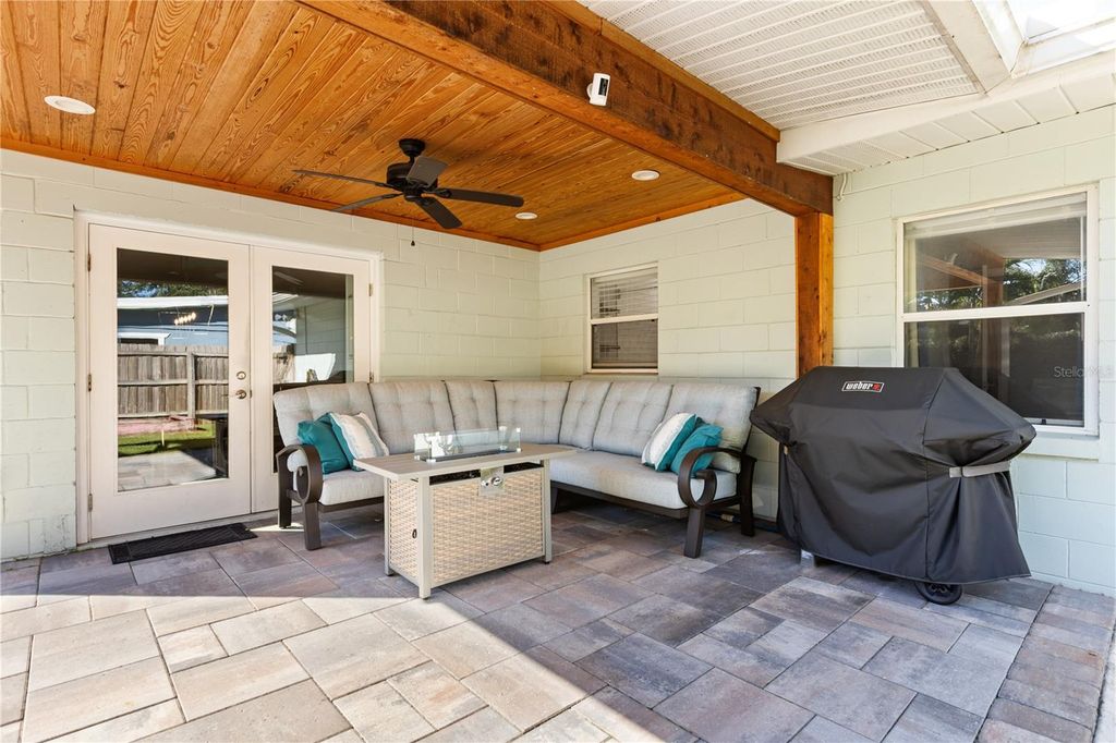 Image 27 of property listing at 608 BRIERCLIFF DRIVE, Orlando, FL 32806