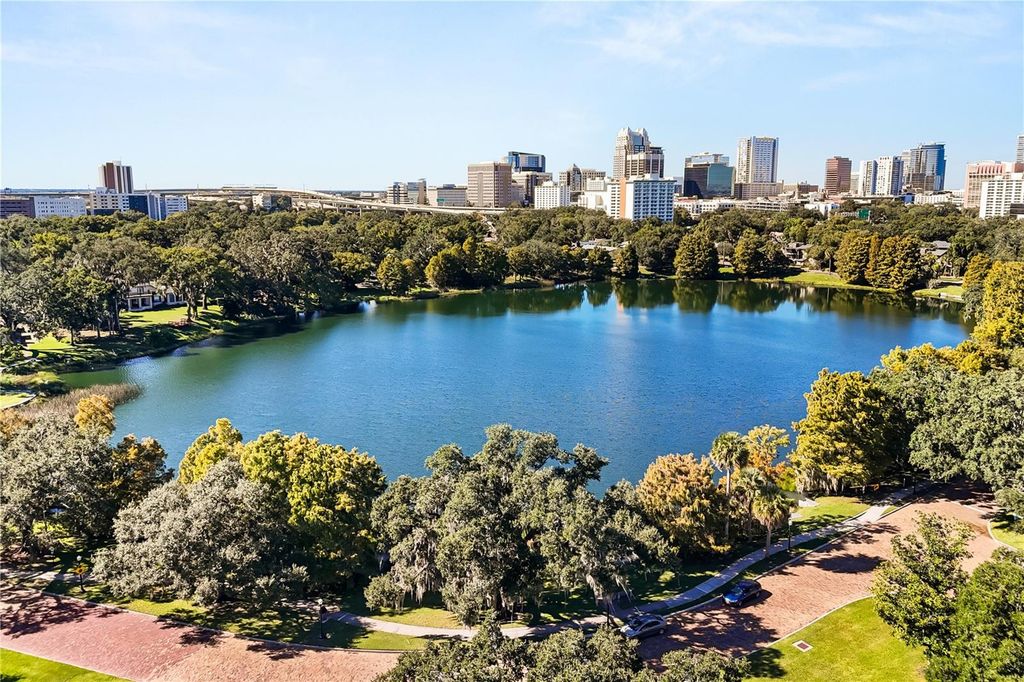 Image 34 of property listing at 608 BRIERCLIFF DRIVE, Orlando, FL 32806