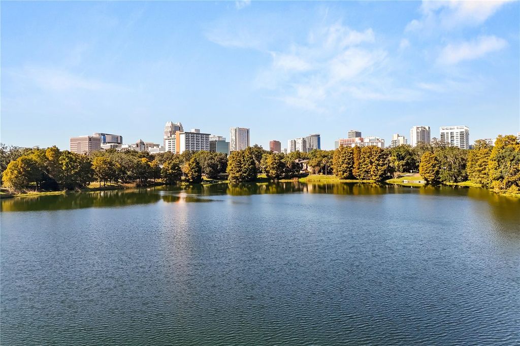 Image 35 of property listing at 608 BRIERCLIFF DRIVE, Orlando, FL 32806