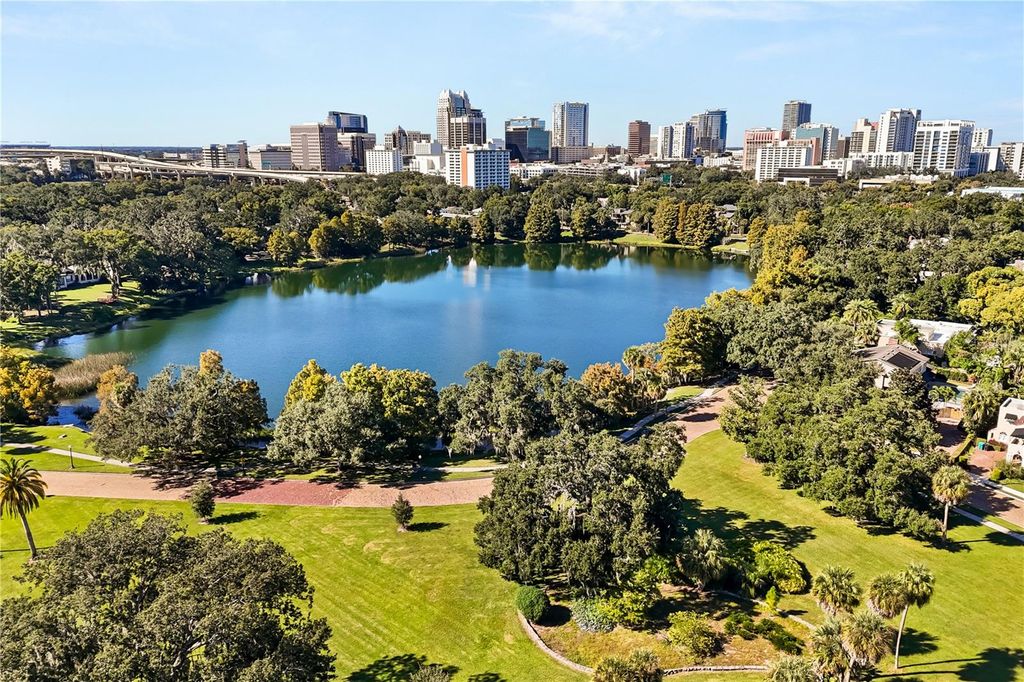 Image 39 of property listing at 608 BRIERCLIFF DRIVE, Orlando, FL 32806